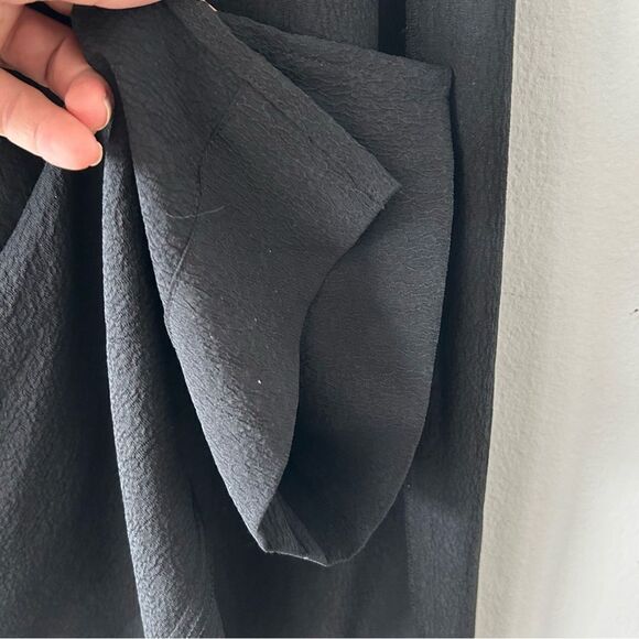 Citron Silk Pull-on Pant in black - Picture 9 of 11